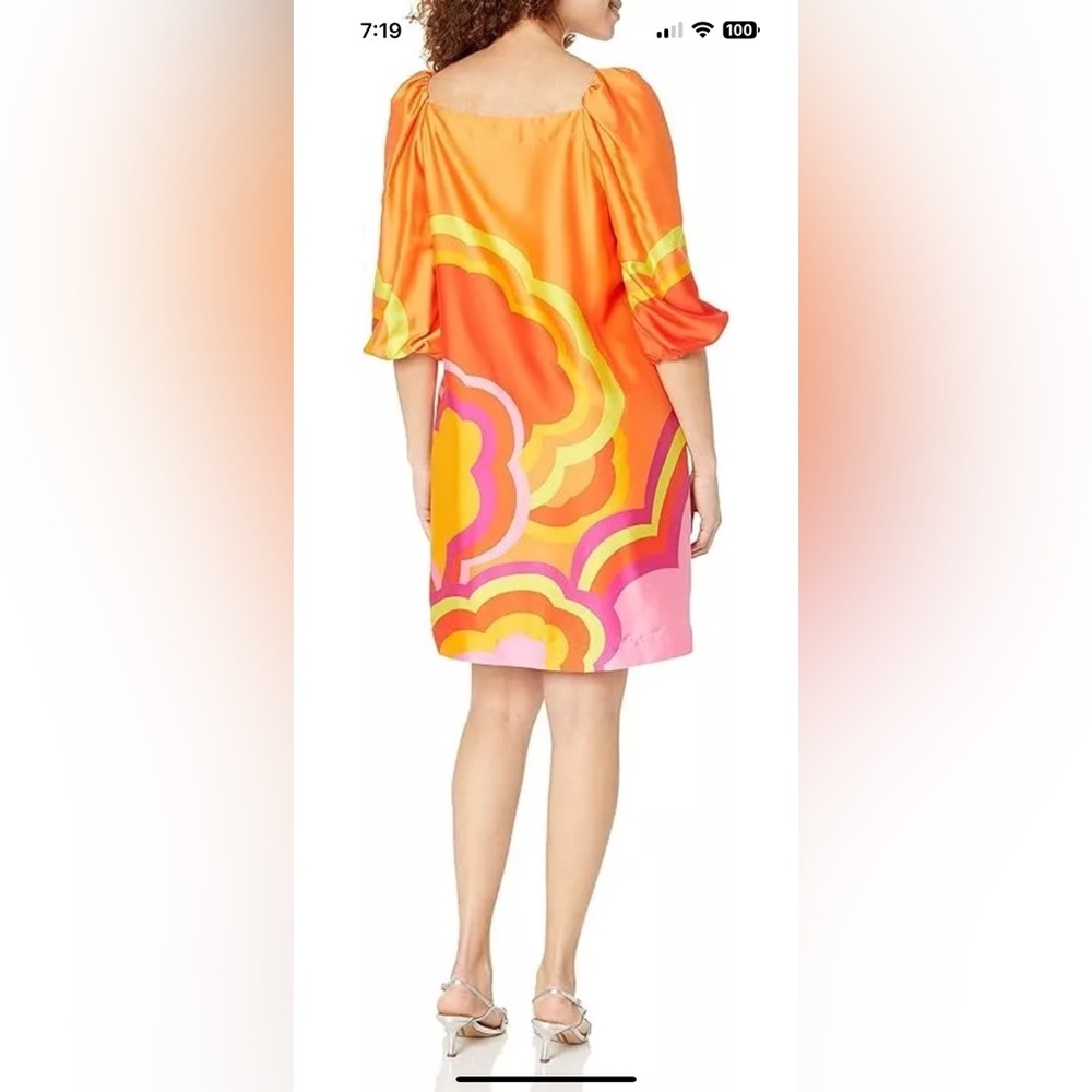 Trina Turk Graphic Relaxed Puff Sleeve Blouse in Orange and Pink - Picture 2 of 10